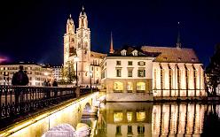 Zuerich - Grossmuenster-Helmhaus-Wasserkirche 4392