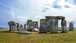 Stonehenge-J13-1536