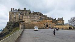 Edinburgh-Castle-J13-2528