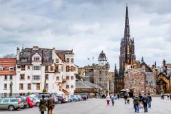 Edinburgh-Castle-J13-2535