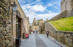 Edinburgh-Castle-J13-2622