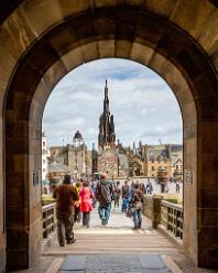 Edinburgh-Castle-J13-2623