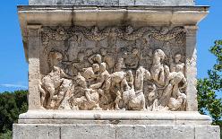 SAINT-RÉMY-DE-PROVENCE-J17-1858