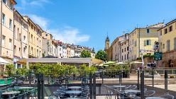 AIX-EN-PROVENCE-J18-3408