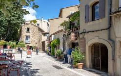LOURMARIN-J18-2655
