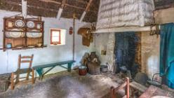 Bunratty - Folk Park IRL-J16-2060