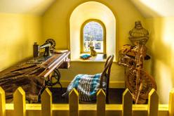 Bunratty - Folk Park IRL-J16-2082