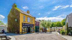 Bunratty - Folk Park IRL-J16-2112