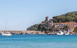 Marina-di-Campo-J15-3375