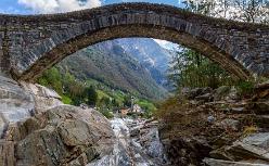 Verzasca-Ponte dei Salti-TI-3597